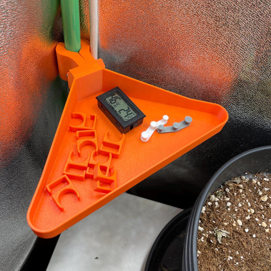 Corner shelf for grow tents (16-22 mm)