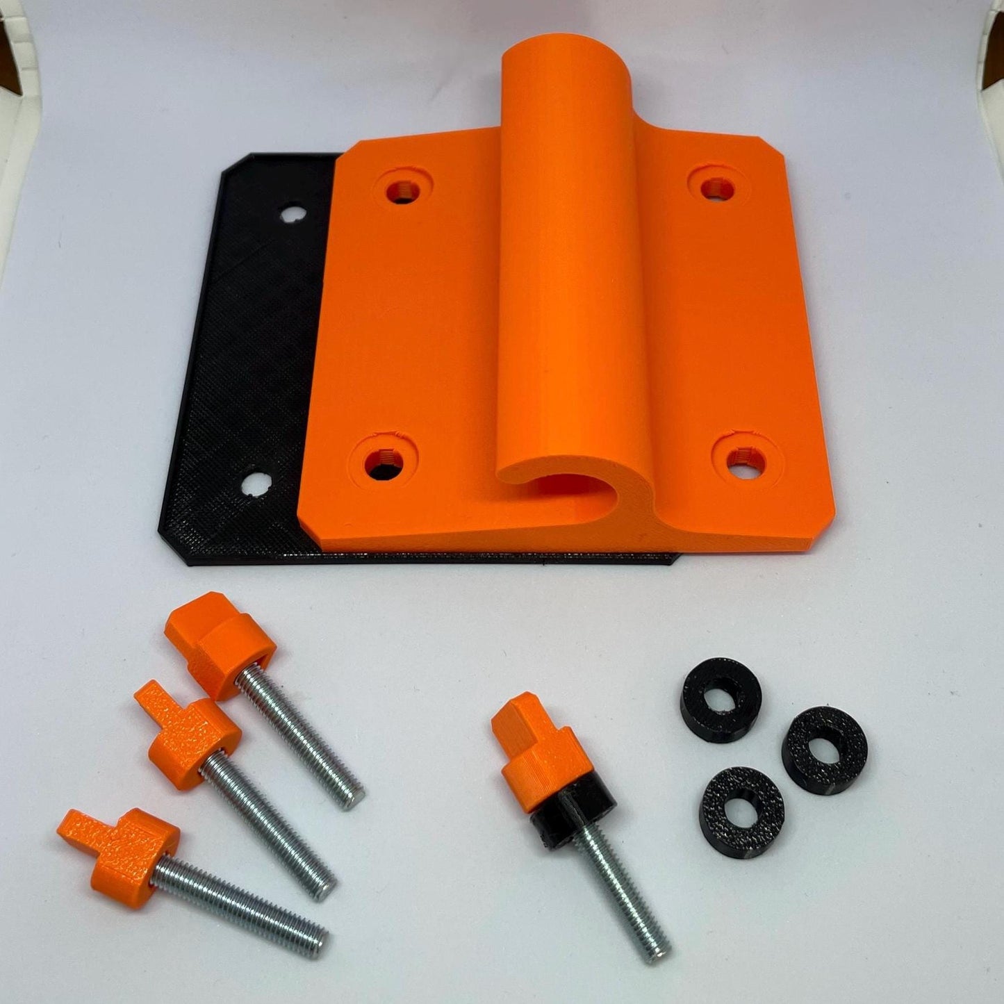 Inline fan mount
