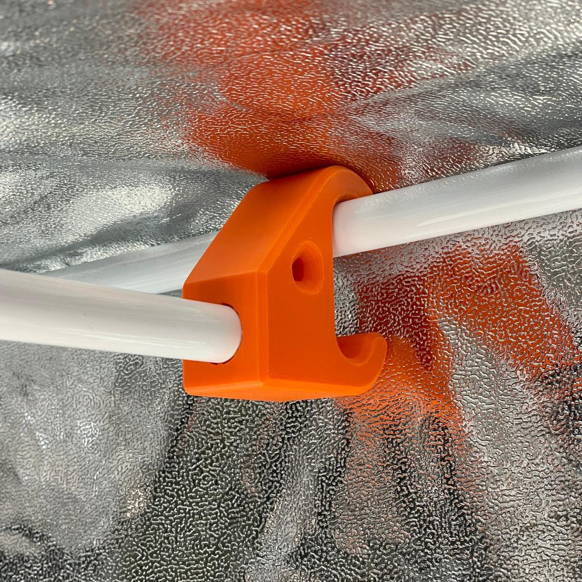 2 tent pole hooks